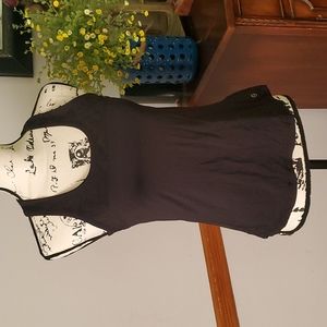 Loose fit athletic top